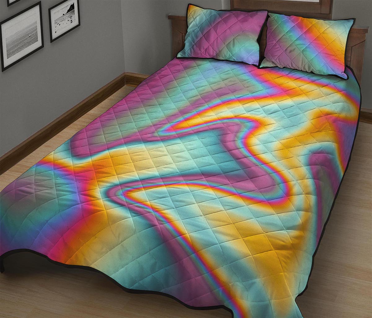 Liquid Holographic Trippy Print Quilt Bed Set