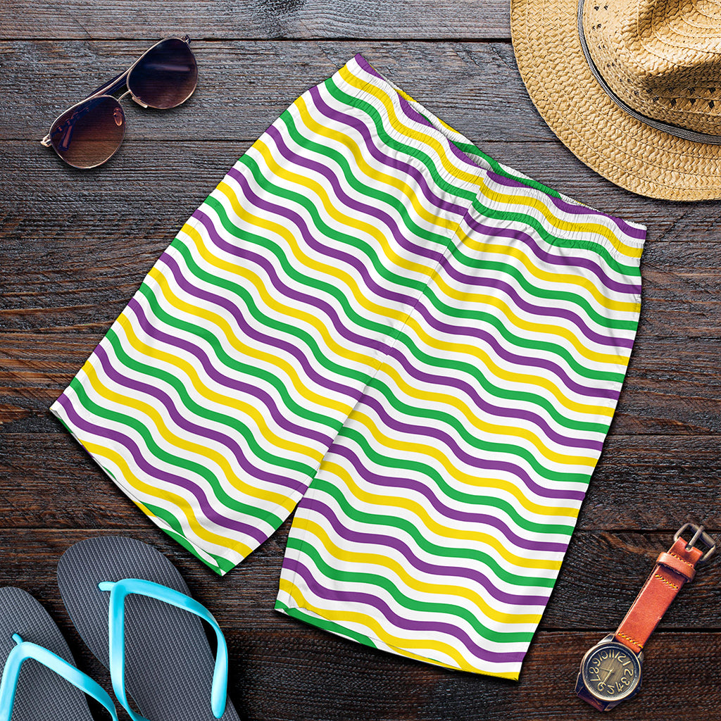 Mardi Gras Wave Pattern Print Men's Shorts