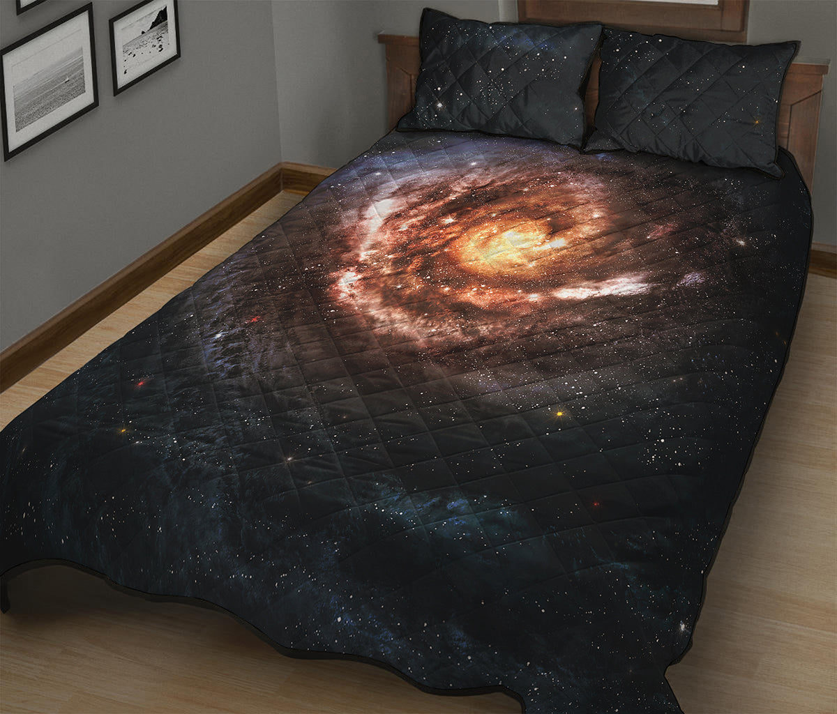 Milky Way Universe Print Quilt Bed Set