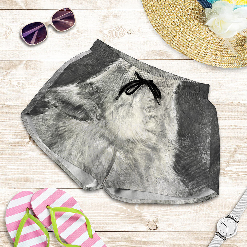 Monochrome Howling Wolf Print Women's Shorts