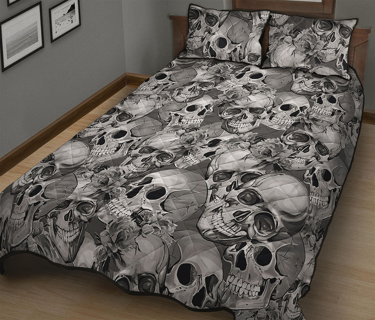 Monochrome Skull Flowers Pattern Print Quilt Bed Set