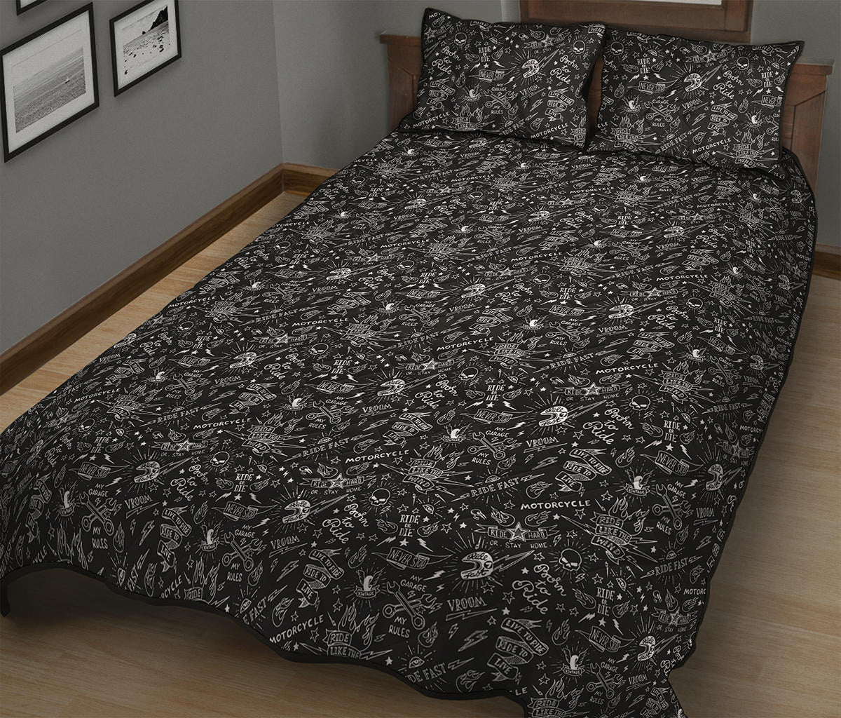 Motorcycle Words Pattern Print Quilt Bed Set