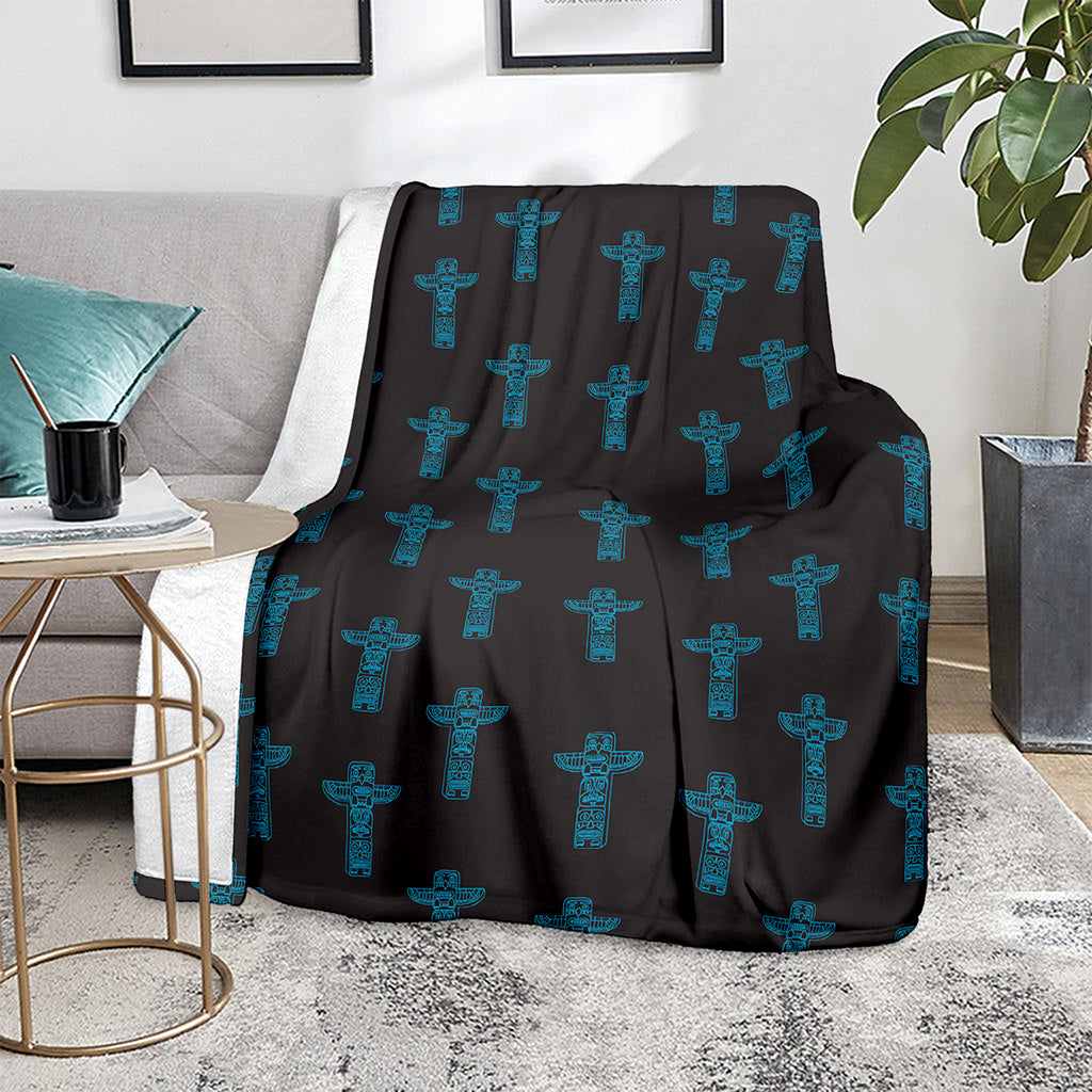 Native Totem Pattern Print Blanket