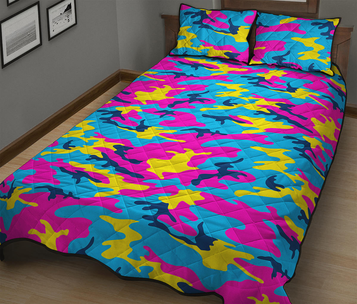 Neon Camouflage Print Quilt Bed Set