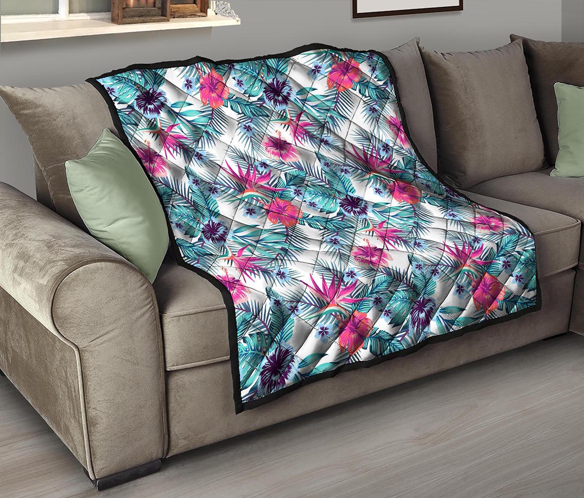 Neon Hibiscus Tropical Pattern Print Quilt