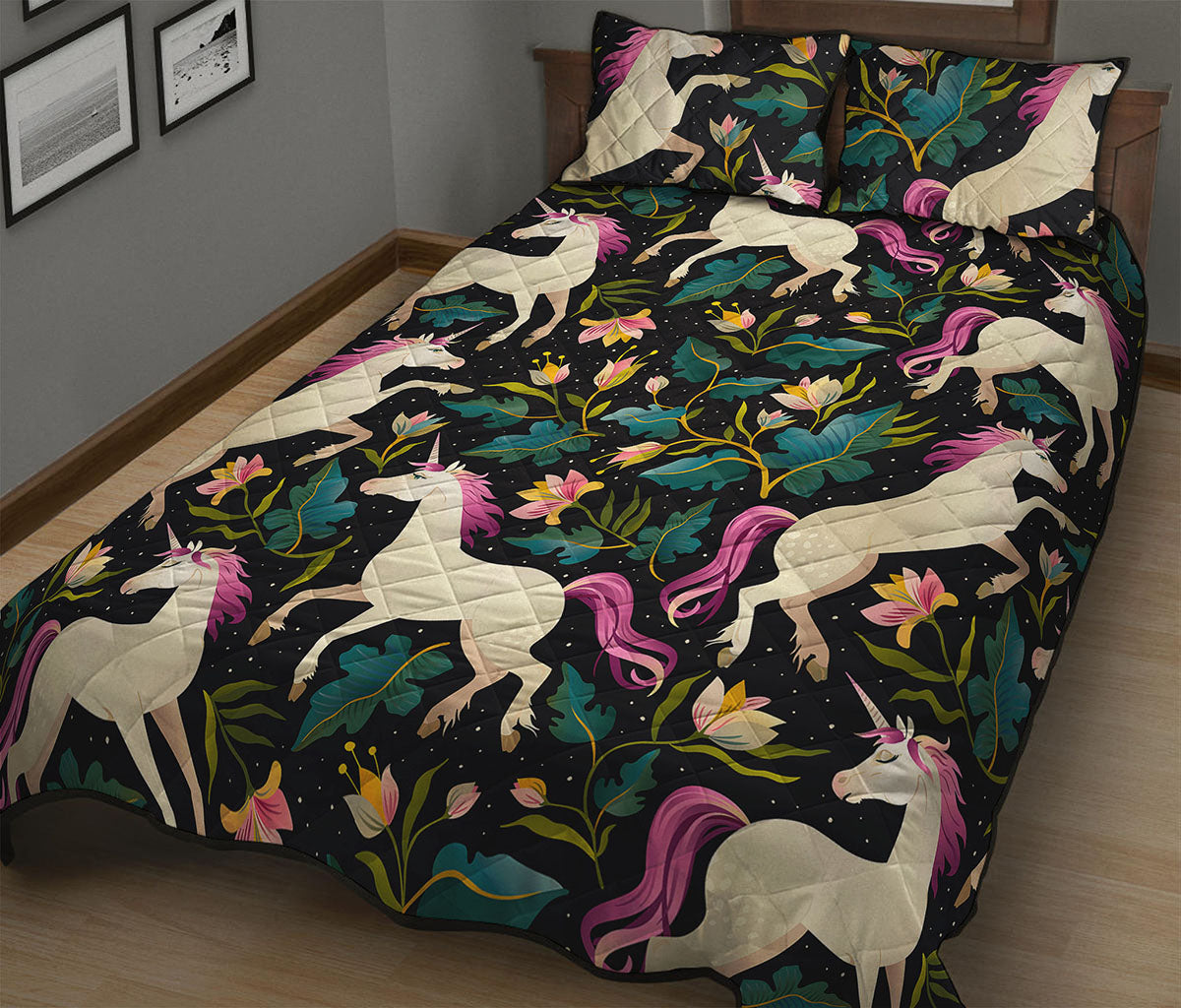 Night Floral Unicorn Pattern Print Quilt Bed Set