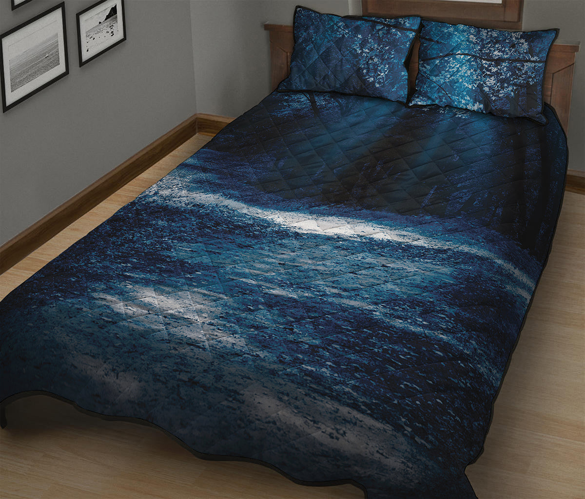 Night Forest And Moonlight Print Quilt Bed Set