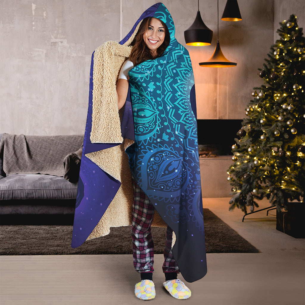 Nine Chakras Aura Print Hooded Blanket