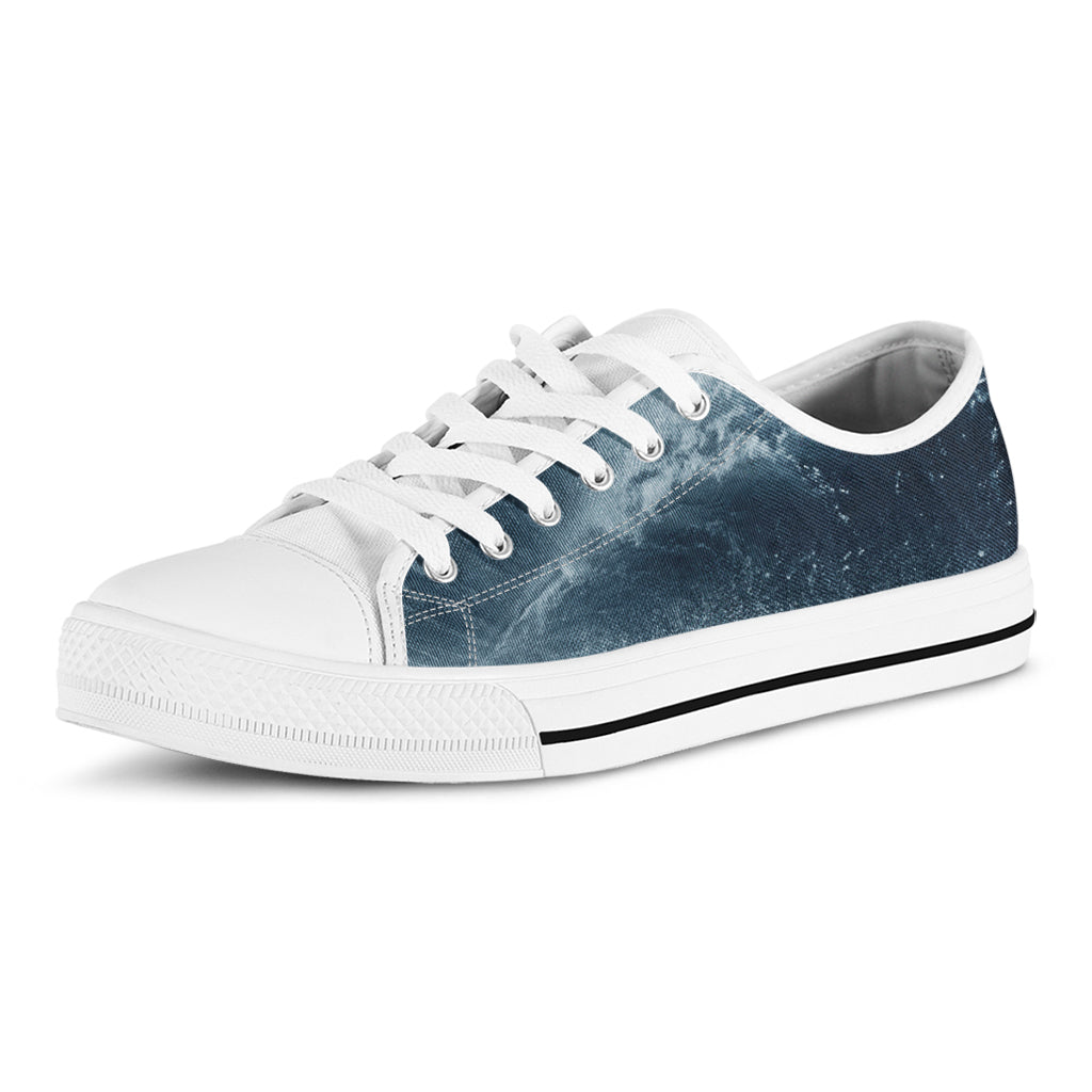 Ocean Wave Print White Low Top Shoes