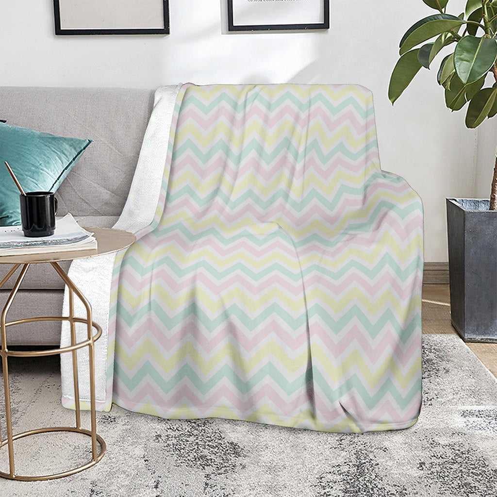Pastel Chevron Pattern Print Blanket