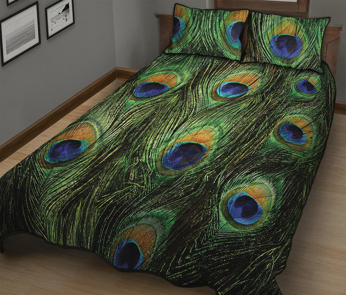 Peacock Tail Print Quilt Bed Set
