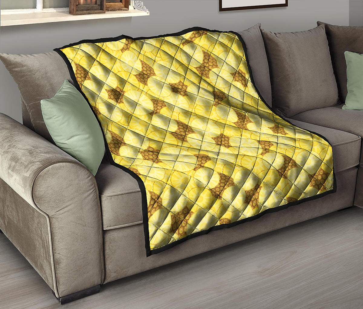 Pineapple Slices Pattern Print Quilt