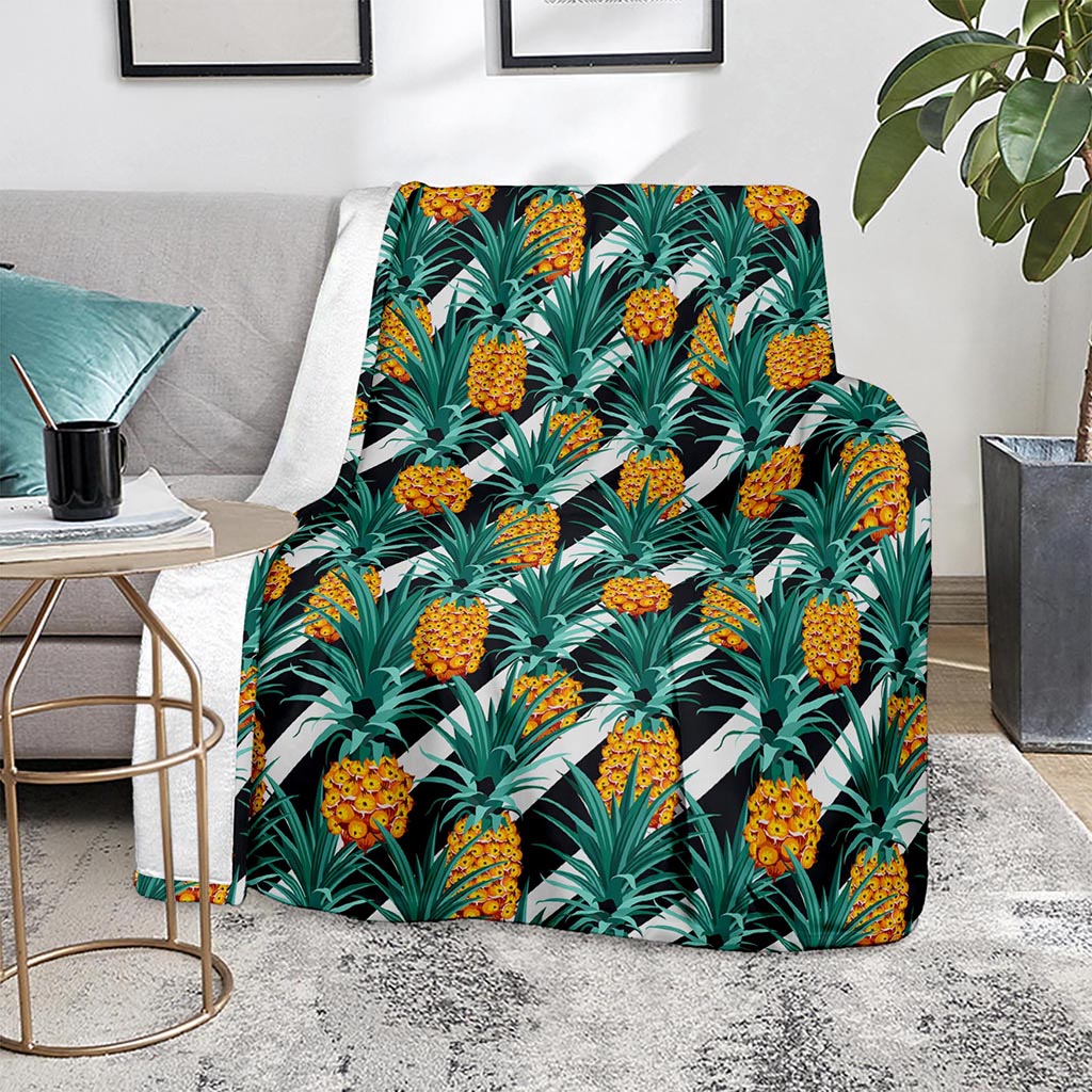 Pineapple Striped Pattern Print Blanket