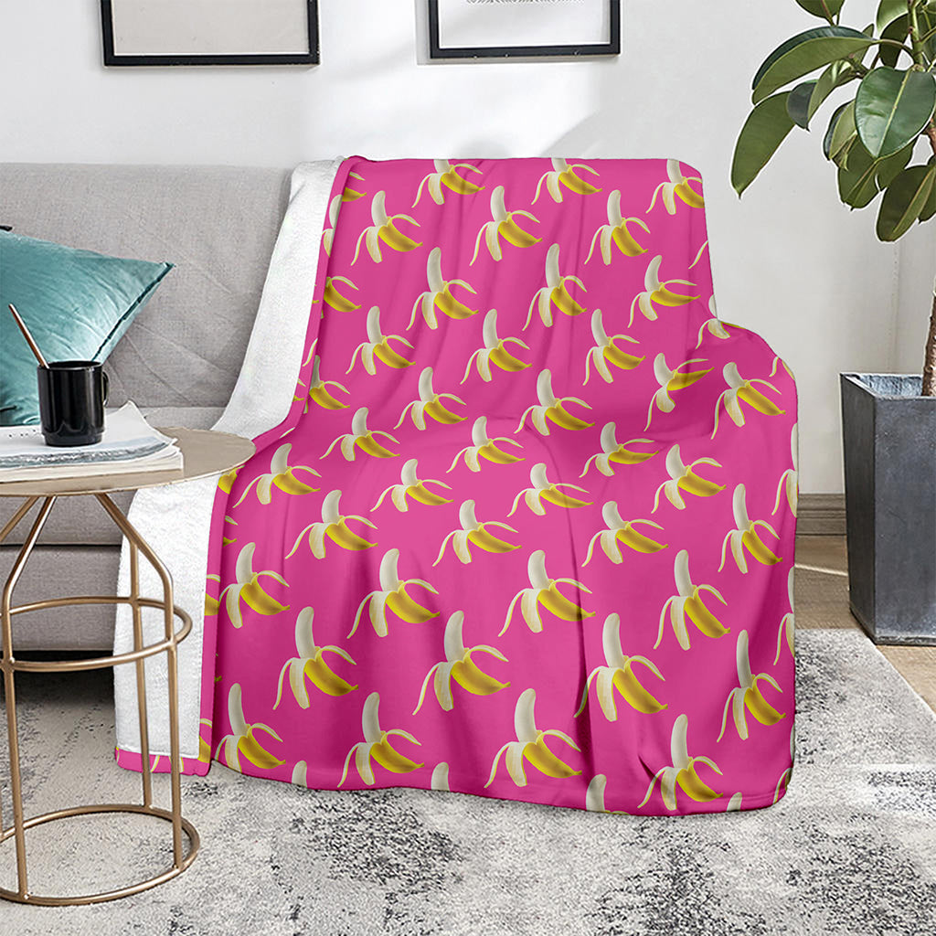 Pink Banana Pattern Print Blanket
