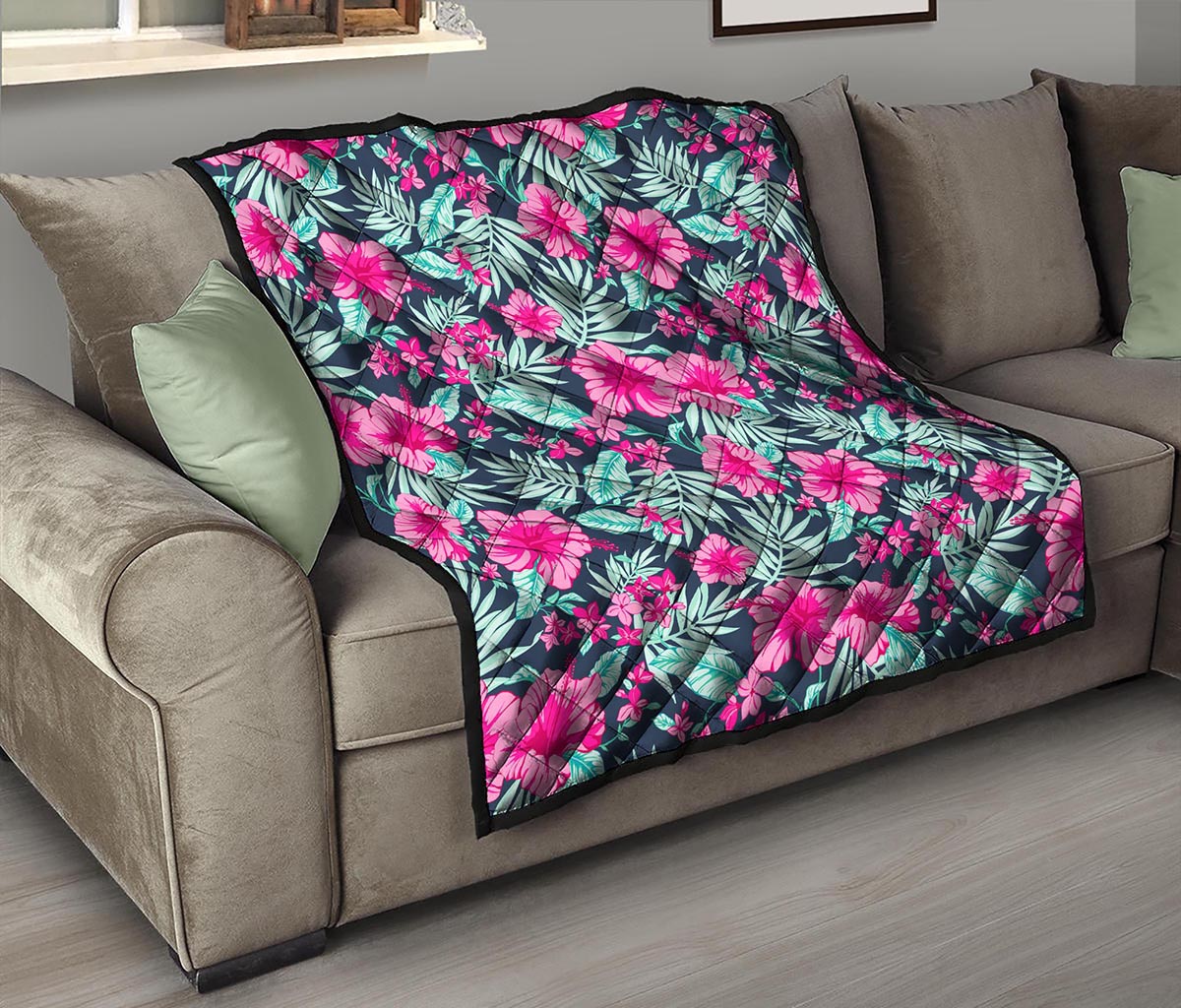 Pink Hibiscus Tropical Pattern Print Quilt