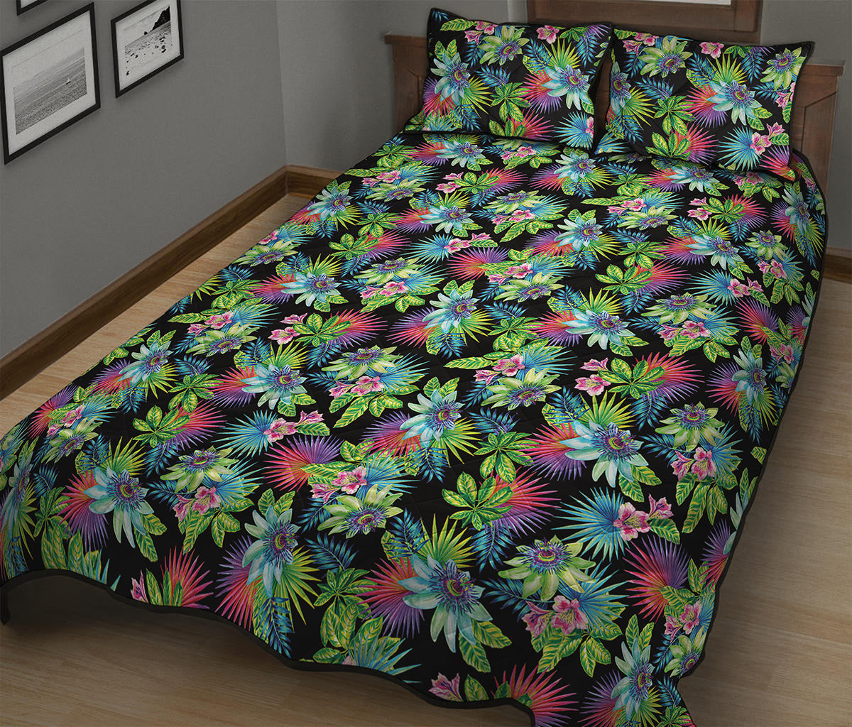 Psychedelic Hawaiian Flower Print Quilt Bed Set