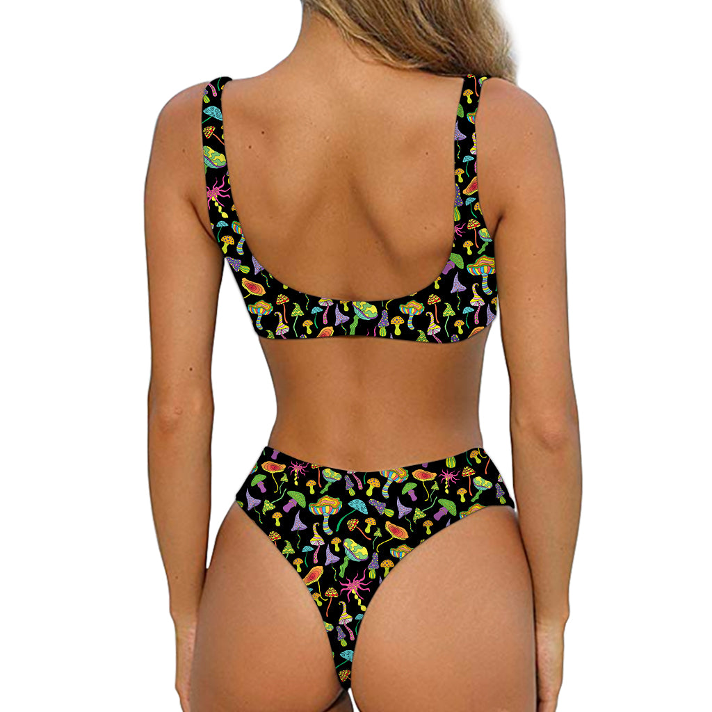 Psychedelic Mushroom Pattern Print Front Bow Tie Bikini