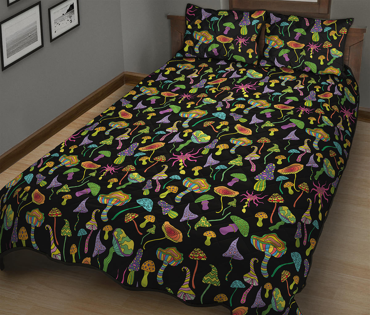 Psychedelic Mushroom Pattern Print Quilt Bed Set