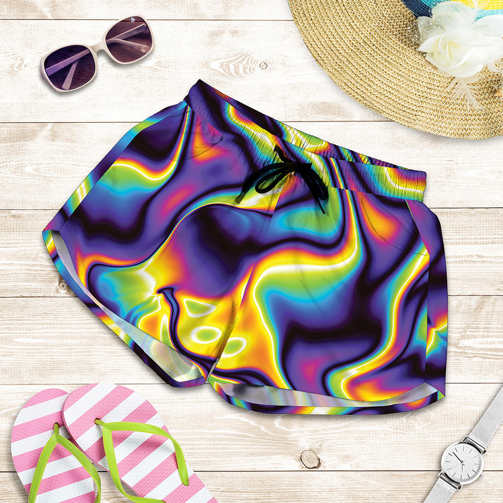 Psychedelic Wavy Print Women's Shorts