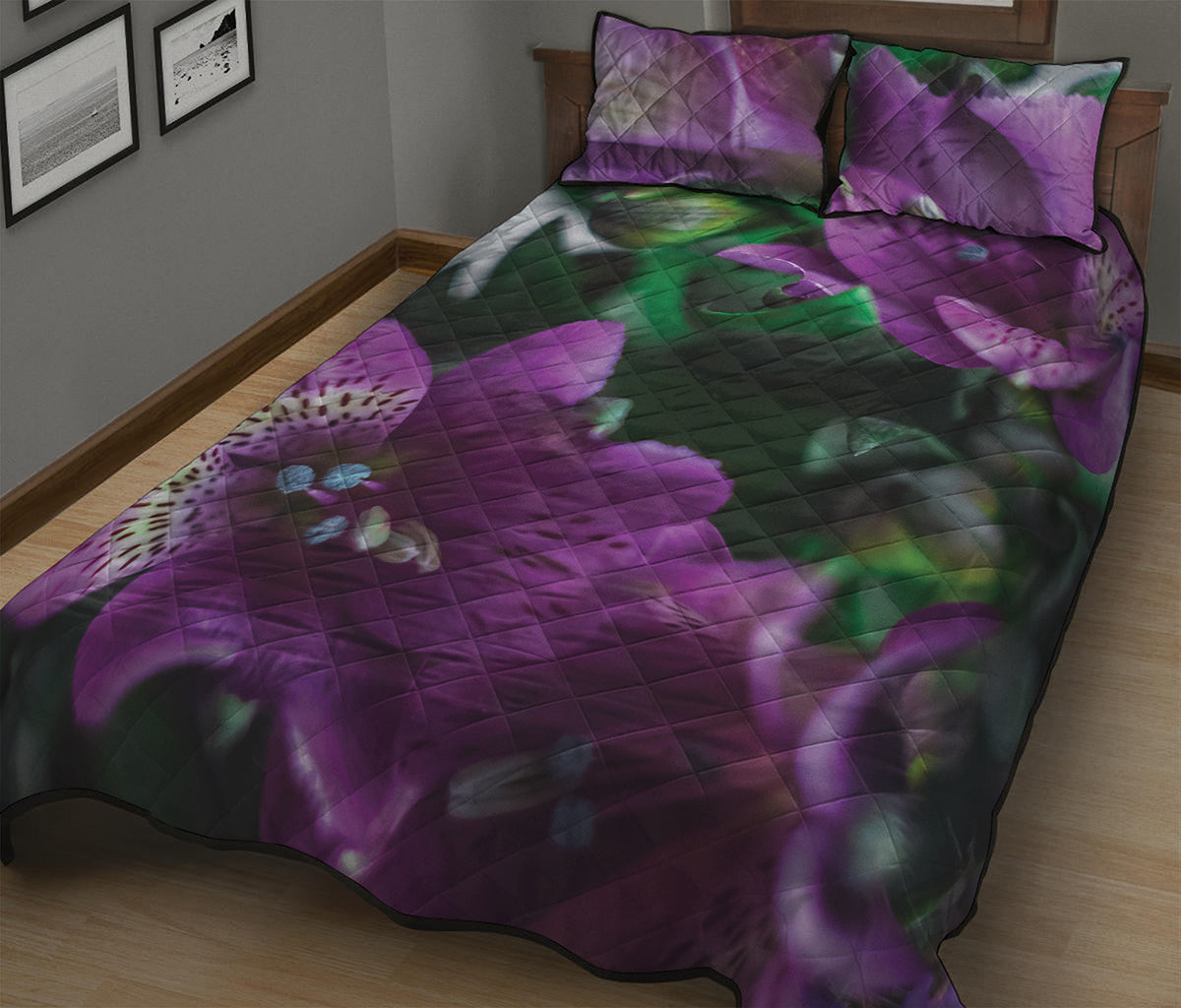 Purple Alstroemeria Print Quilt Bed Set