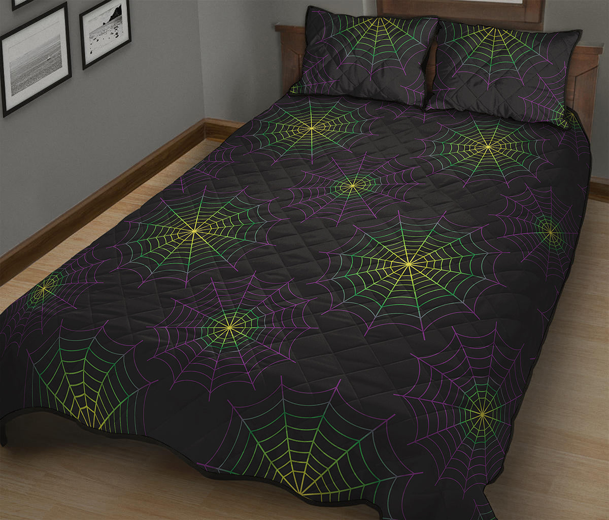 Purple And Green Spider Web Print Quilt Bed Set