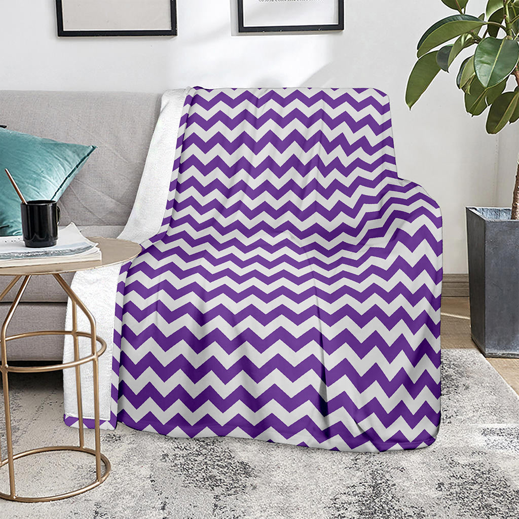 Purple And White Chevron Pattern Print Blanket