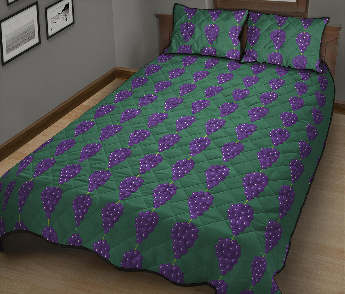 Purple Grape Pattern Print Quilt Bed Set