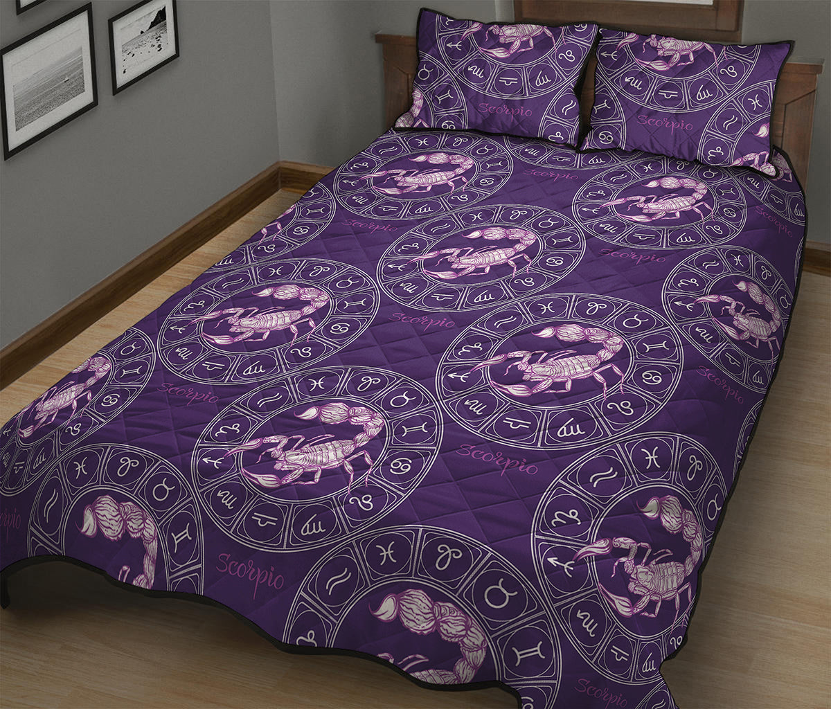 Purple Scorpio Zodiac Pattern Print Quilt Bed Set