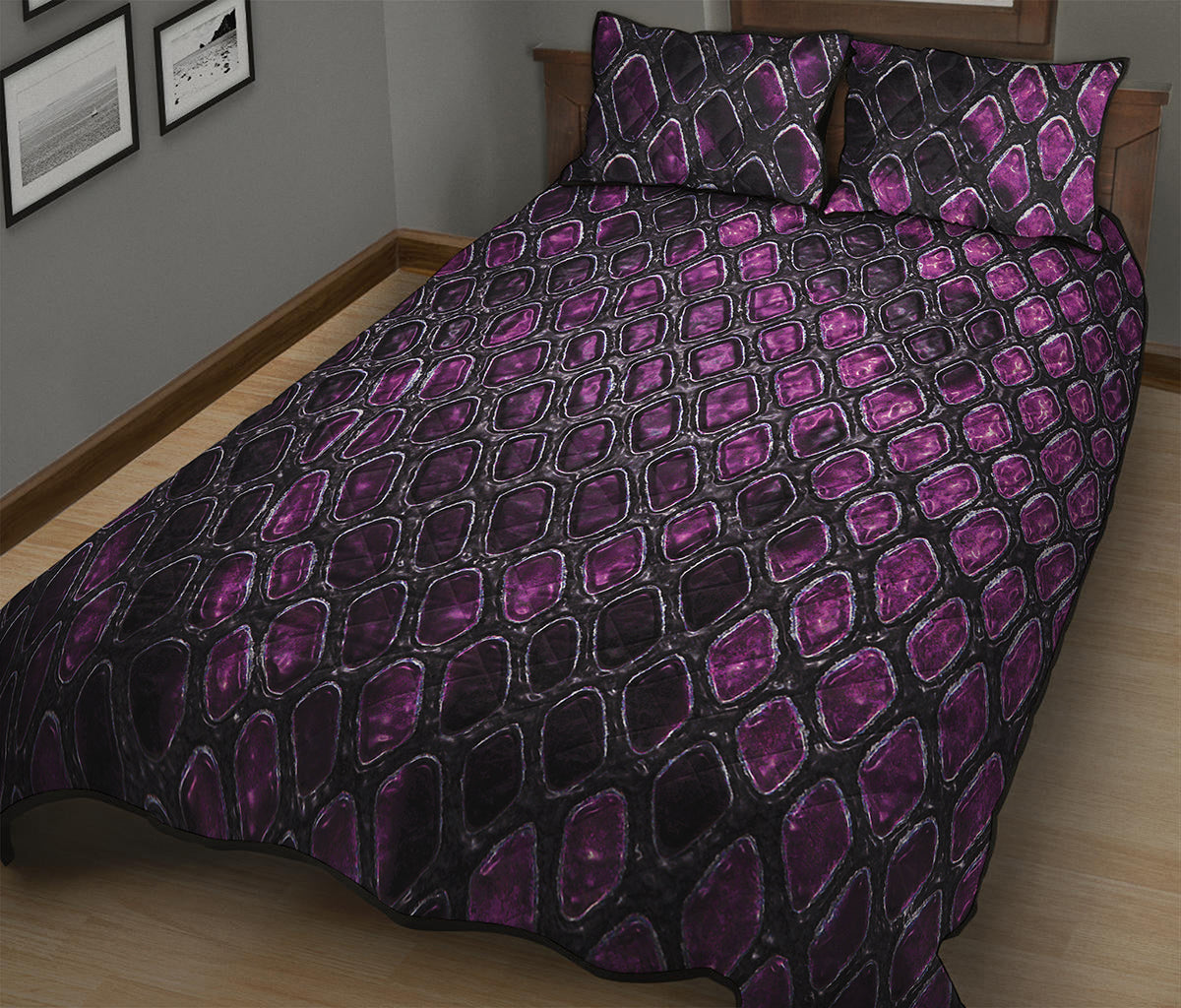 Purple Snakeskin Print Quilt Bed Set
