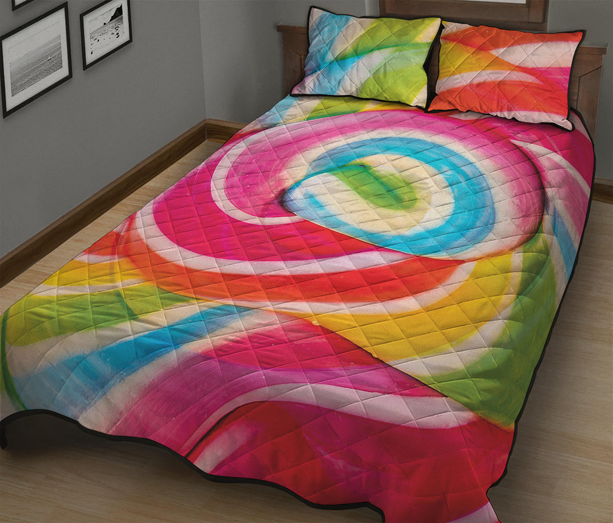 Rainbow Swirl Candy Print Quilt Bed Set