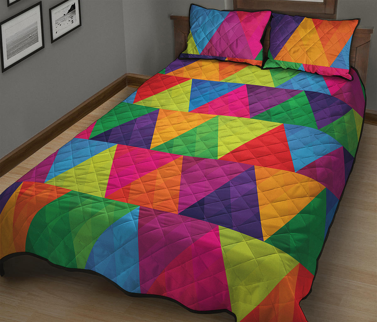 Rainbow Triangles Pattern Print Quilt Bed Set