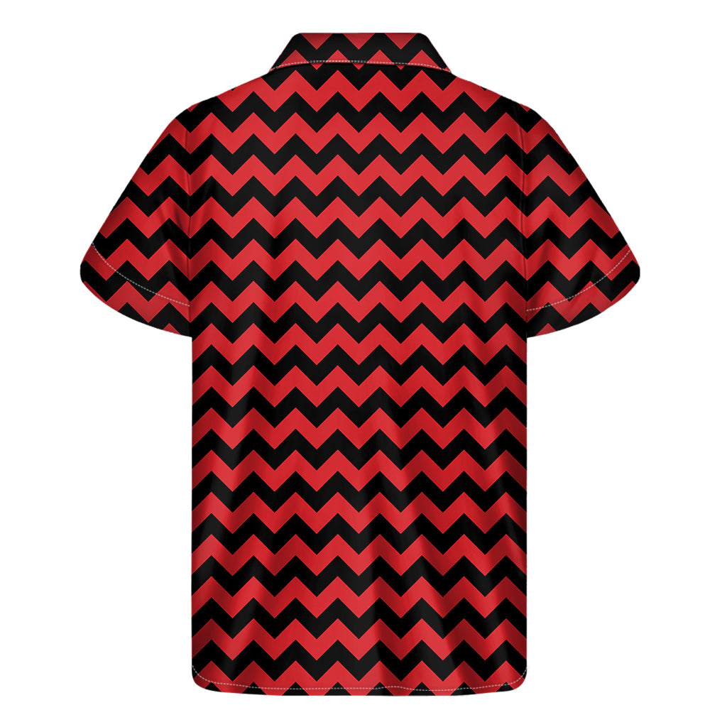 Red And Black Chevron Pattern Print Men's Short Sleeve Shirt