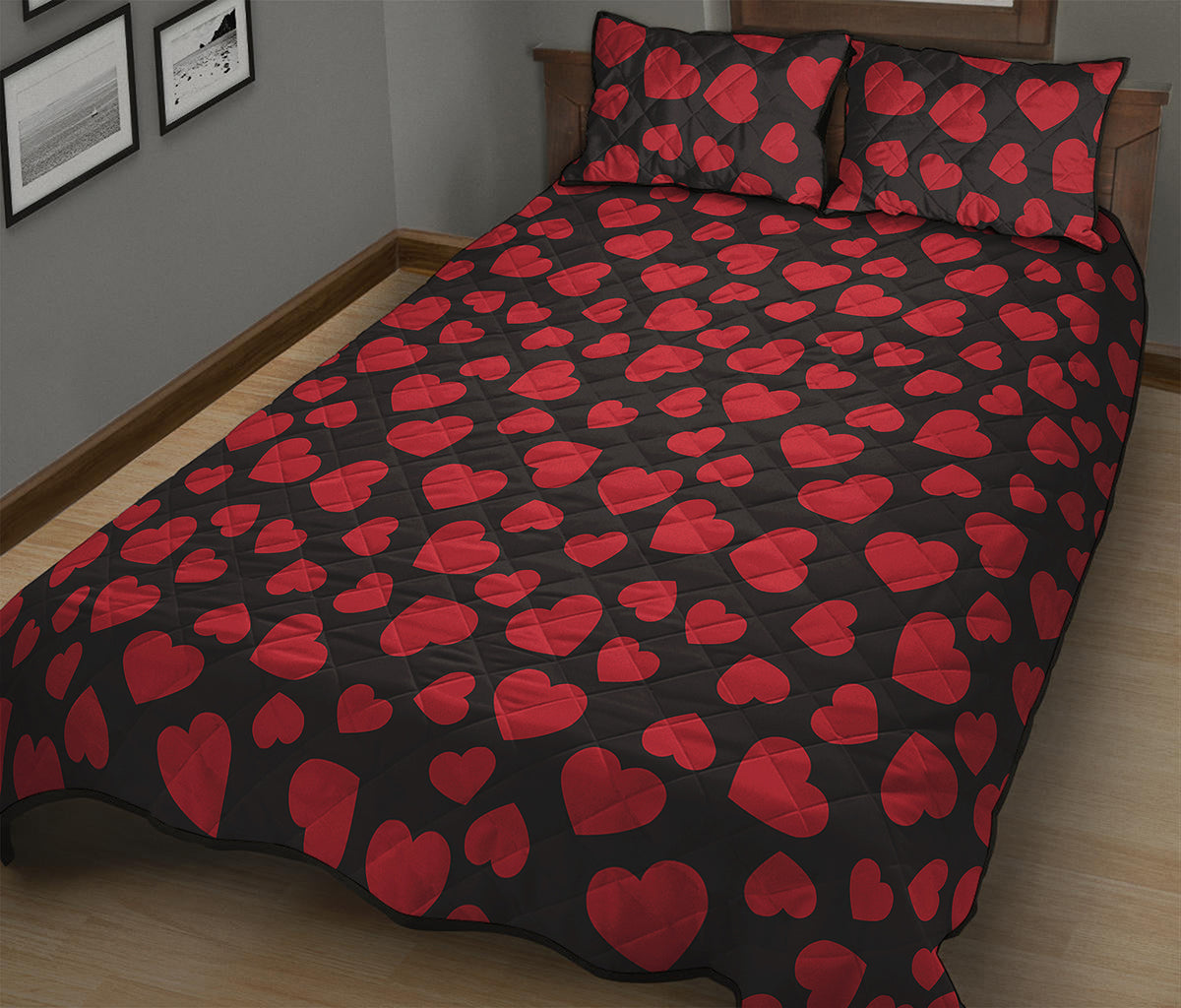 Red And Black Heart Pattern Print Quilt Bed Set