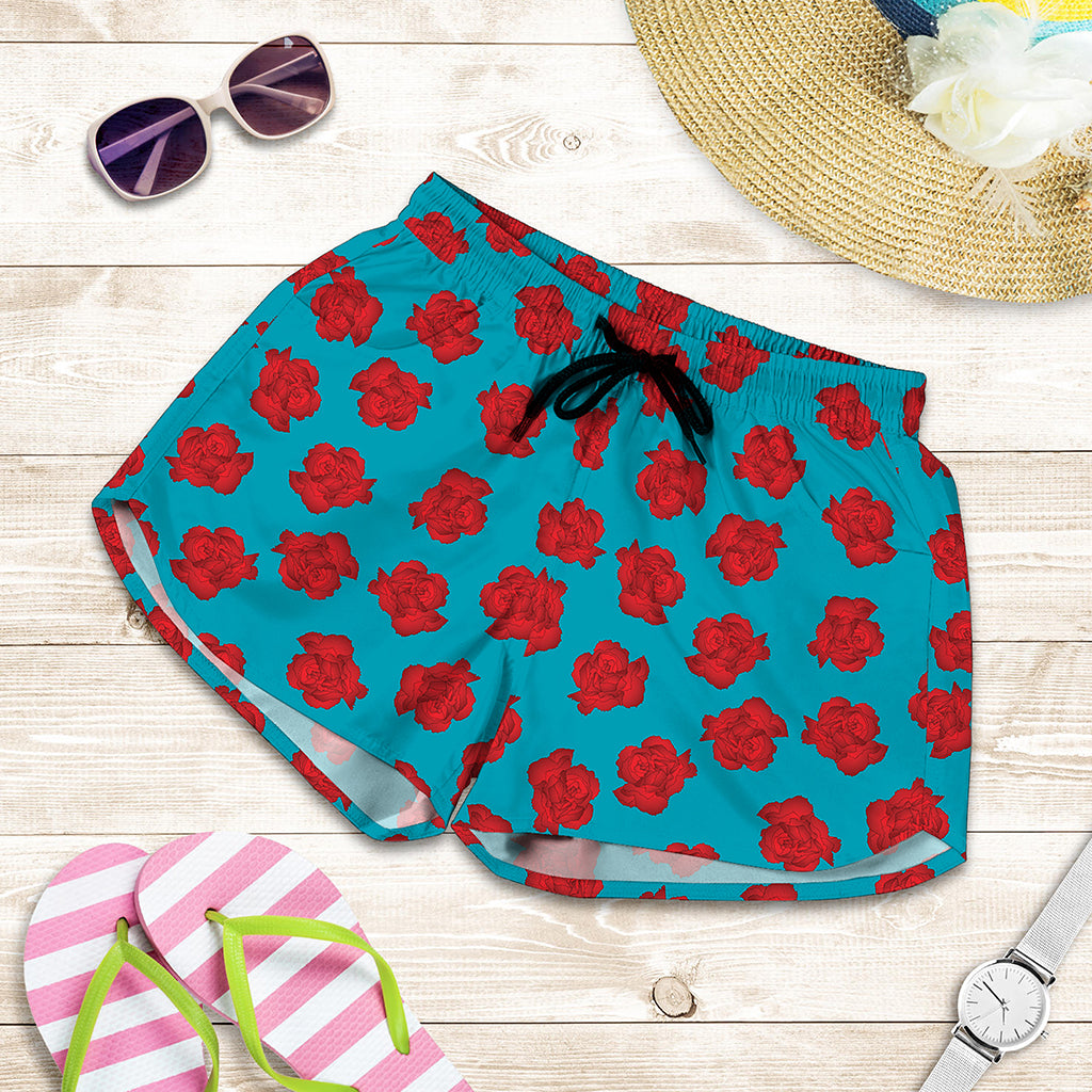 Red And Blue Carnation Pattern Print Women's Shorts