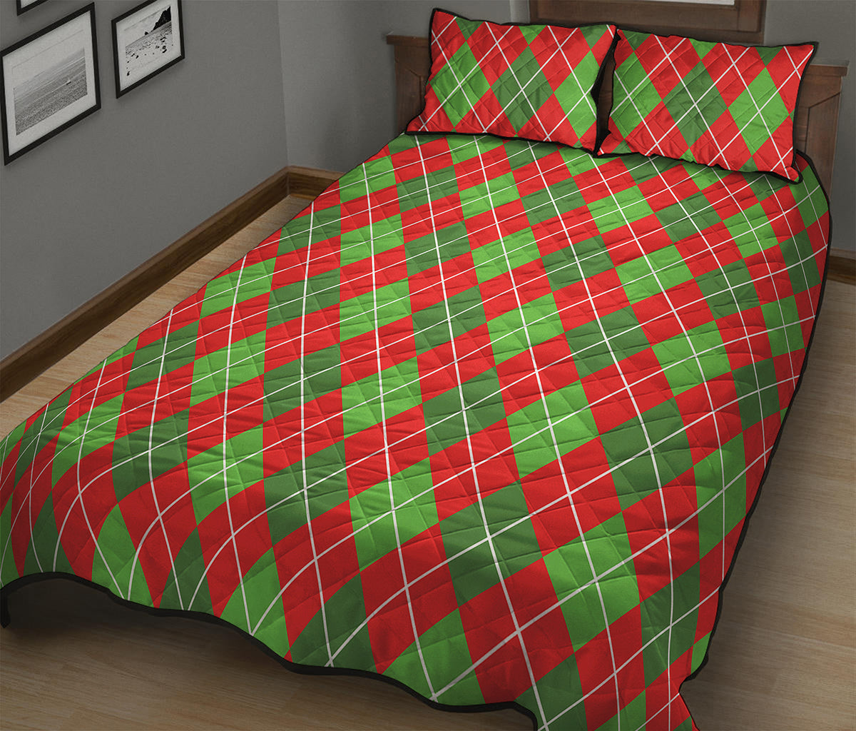 Red And Green Argyle Pattern Print Quilt Bed Set