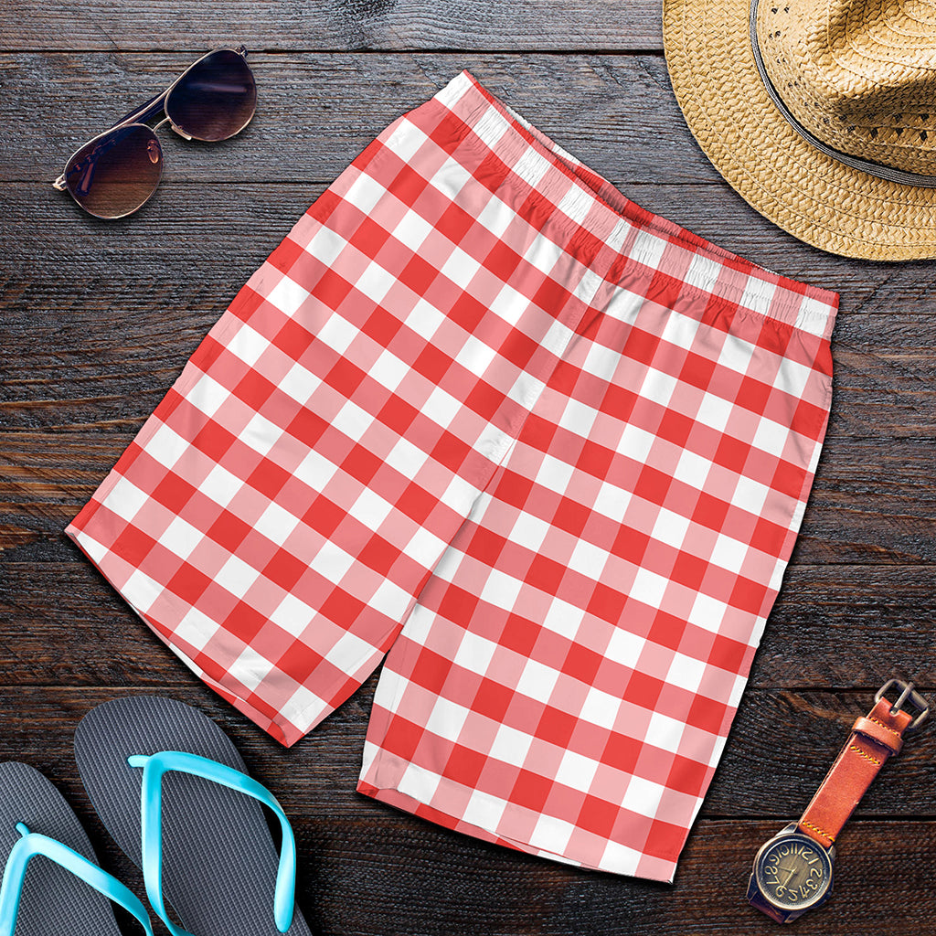 Red And White Gingham Pattern Print Men's Shorts