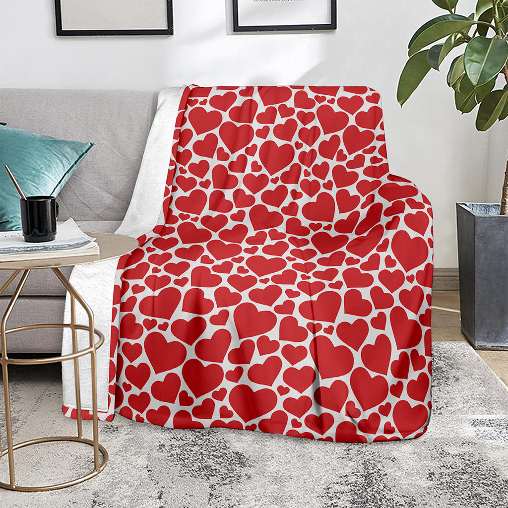 Red And White Heart Pattern Print Blanket