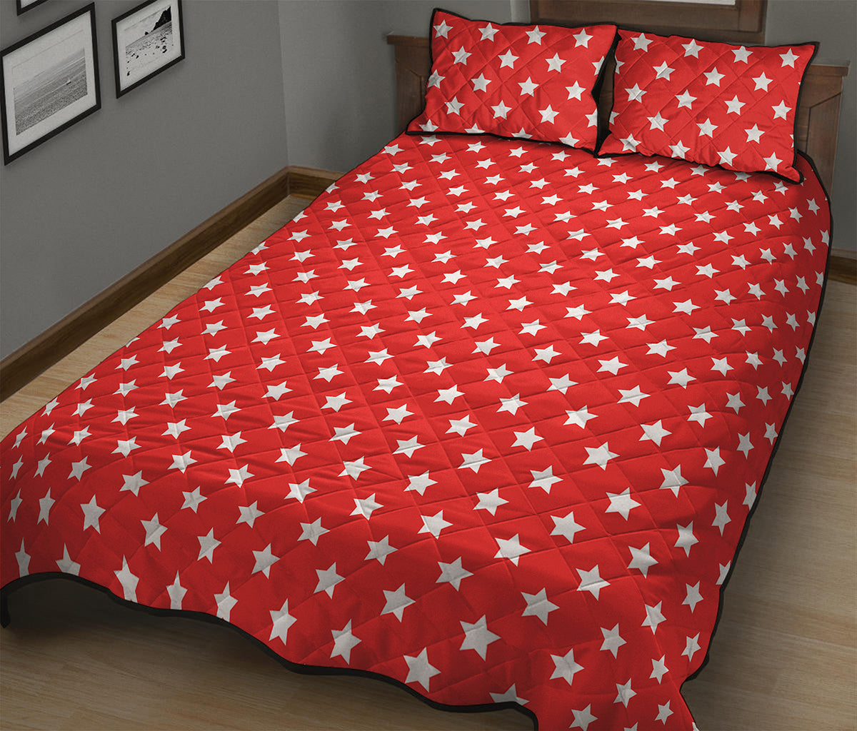 Red And White Star Pattern Print Quilt Bed Set
