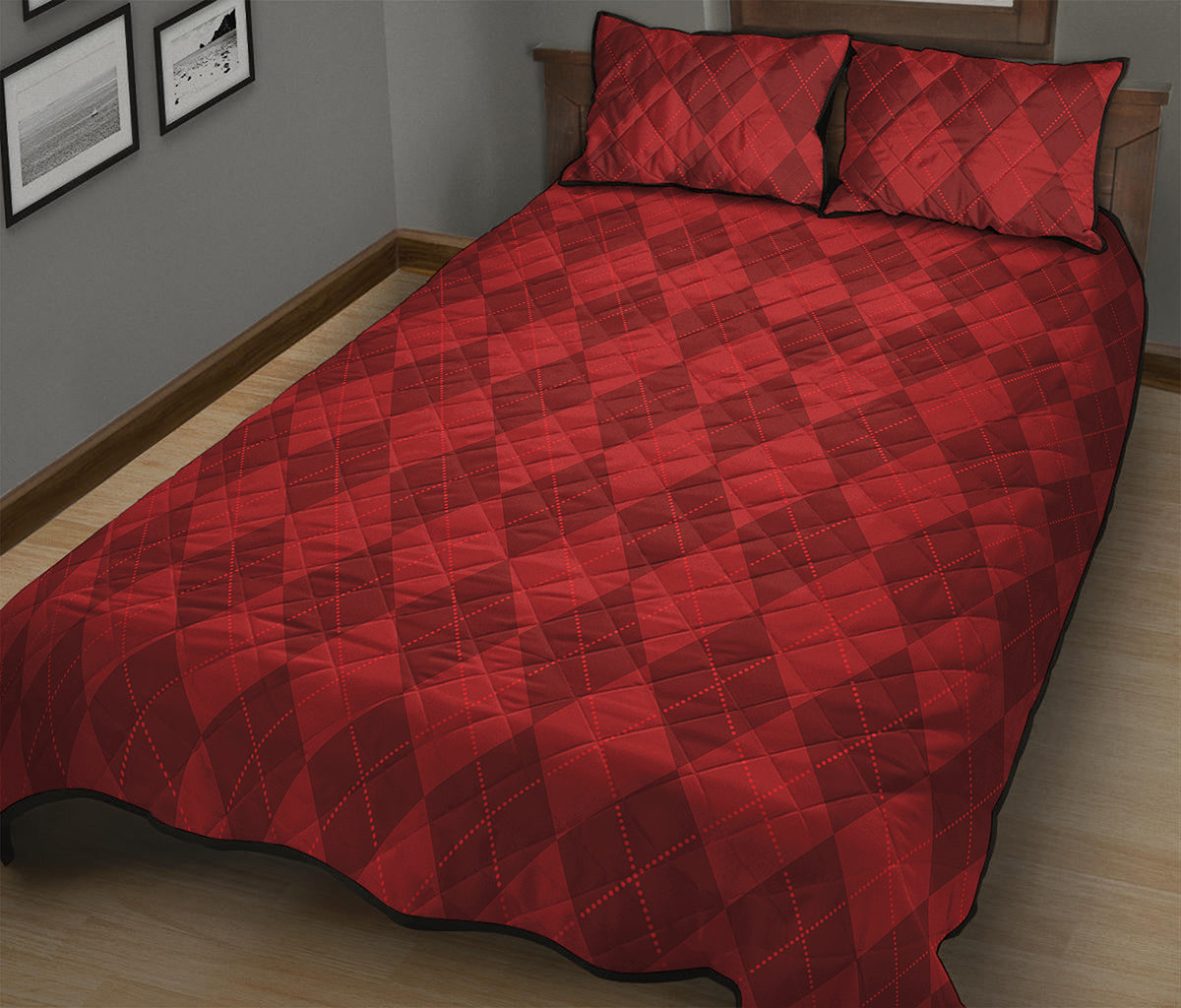 Red Argyle Pattern Print Quilt Bed Set