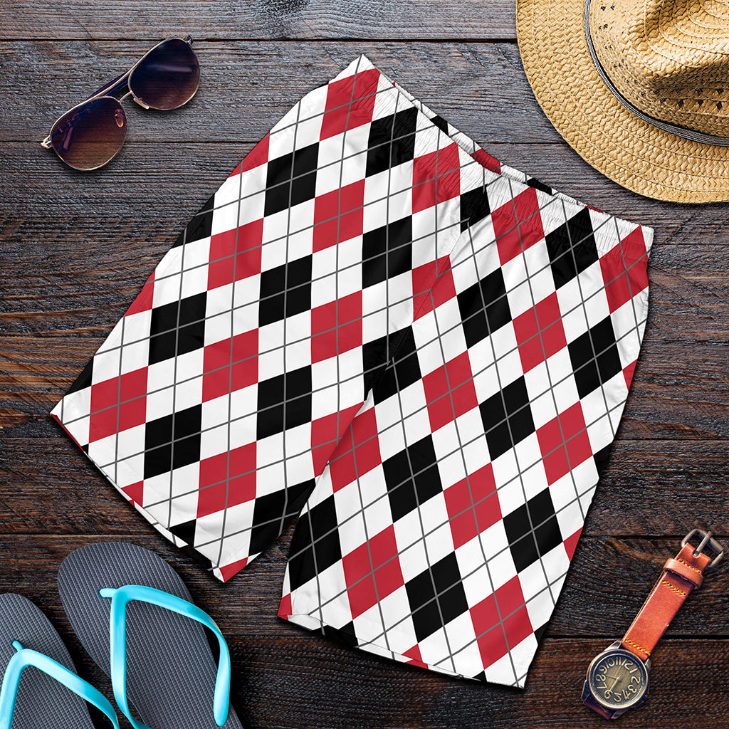 Red Black And White Argyle Pattern Print Men's Shorts
