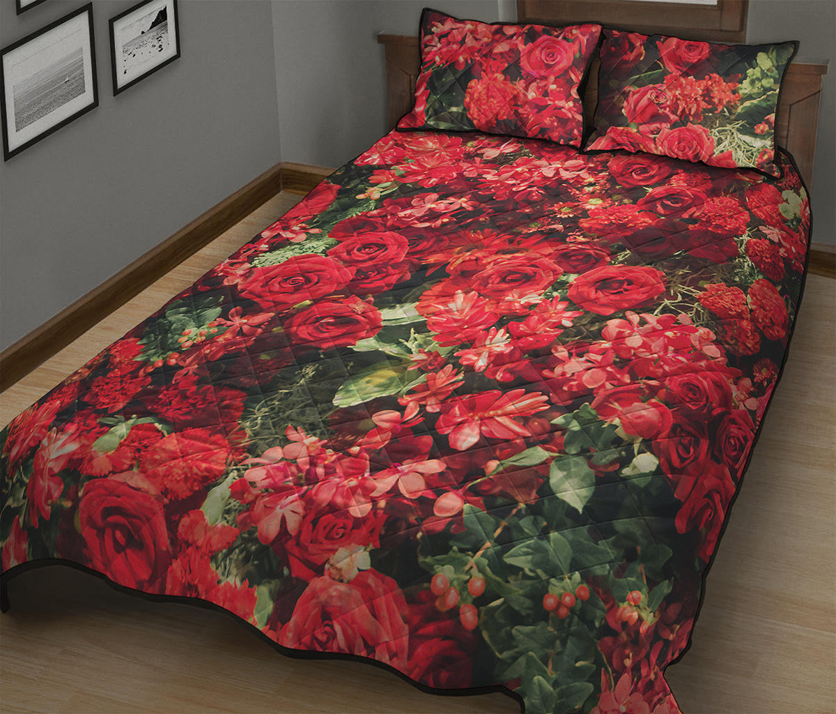 Red Rose Flower Print Quilt Bed Set