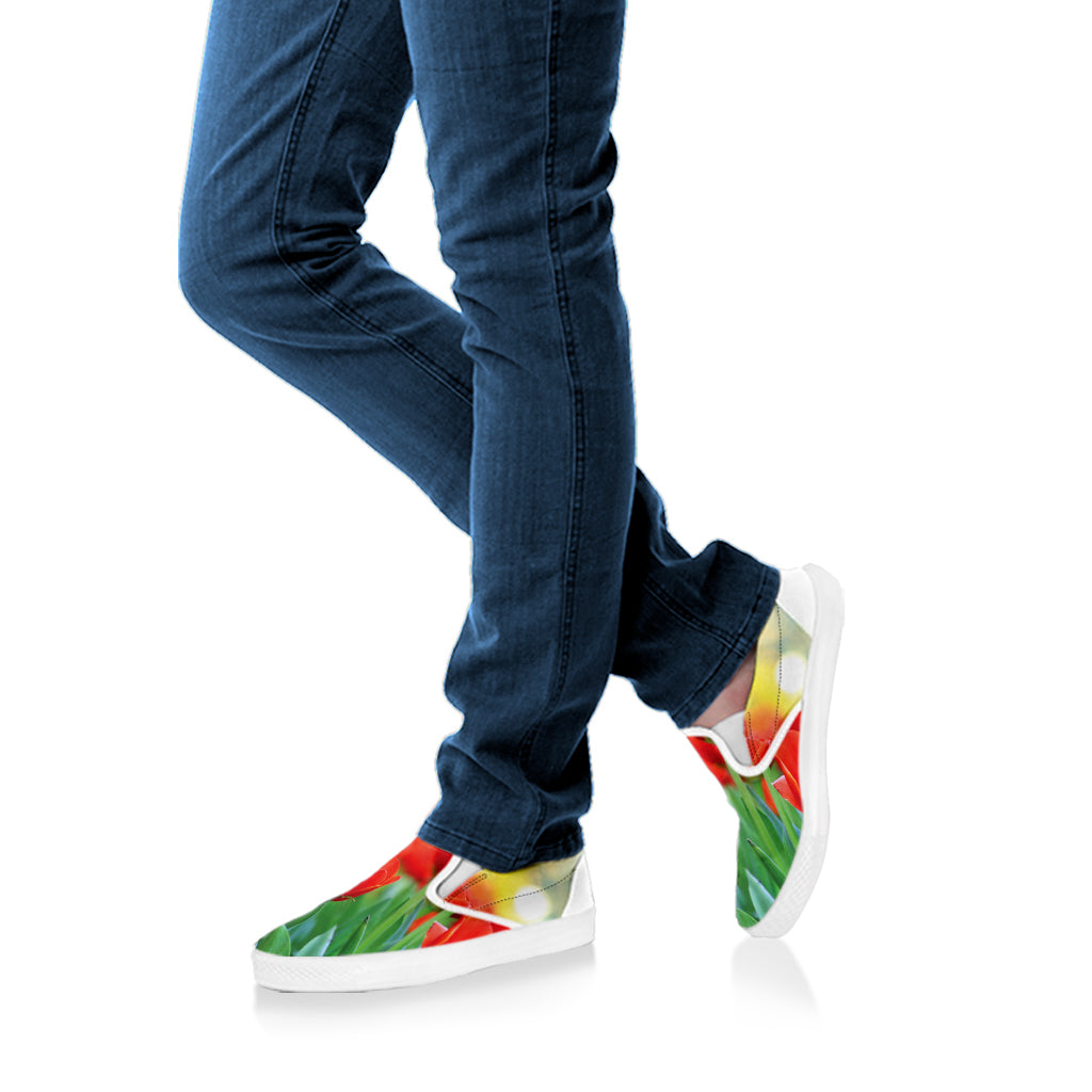 Red Tulip Print White Slip On Shoes