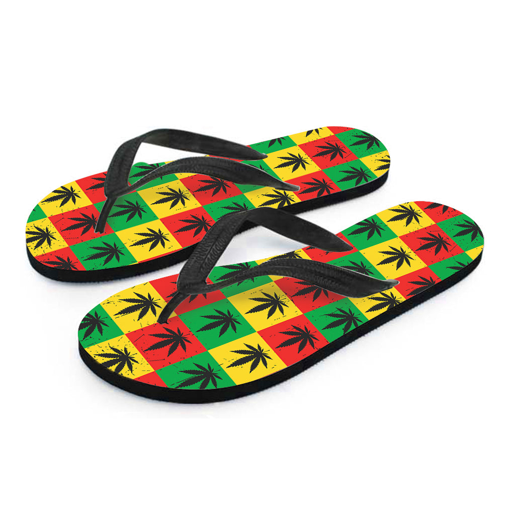 Reggae Marijuana Leaf Pattern Print Flip Flops