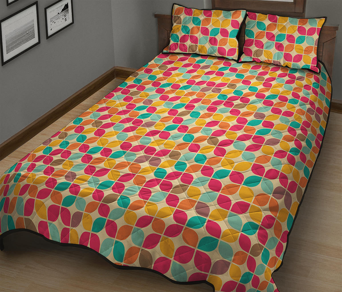Retro Geometric Rounded Square Print Quilt Bed Set