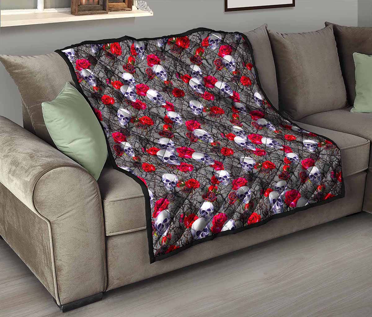 Rose Branch Skull Pattern Print Quilt