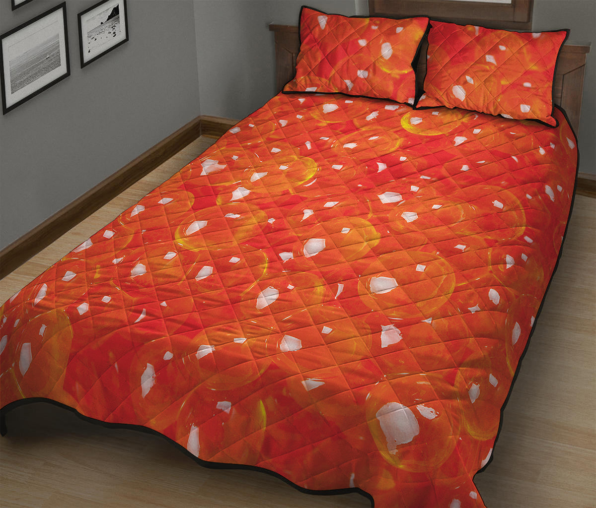 Salmon Roe Print Quilt Bed Set
