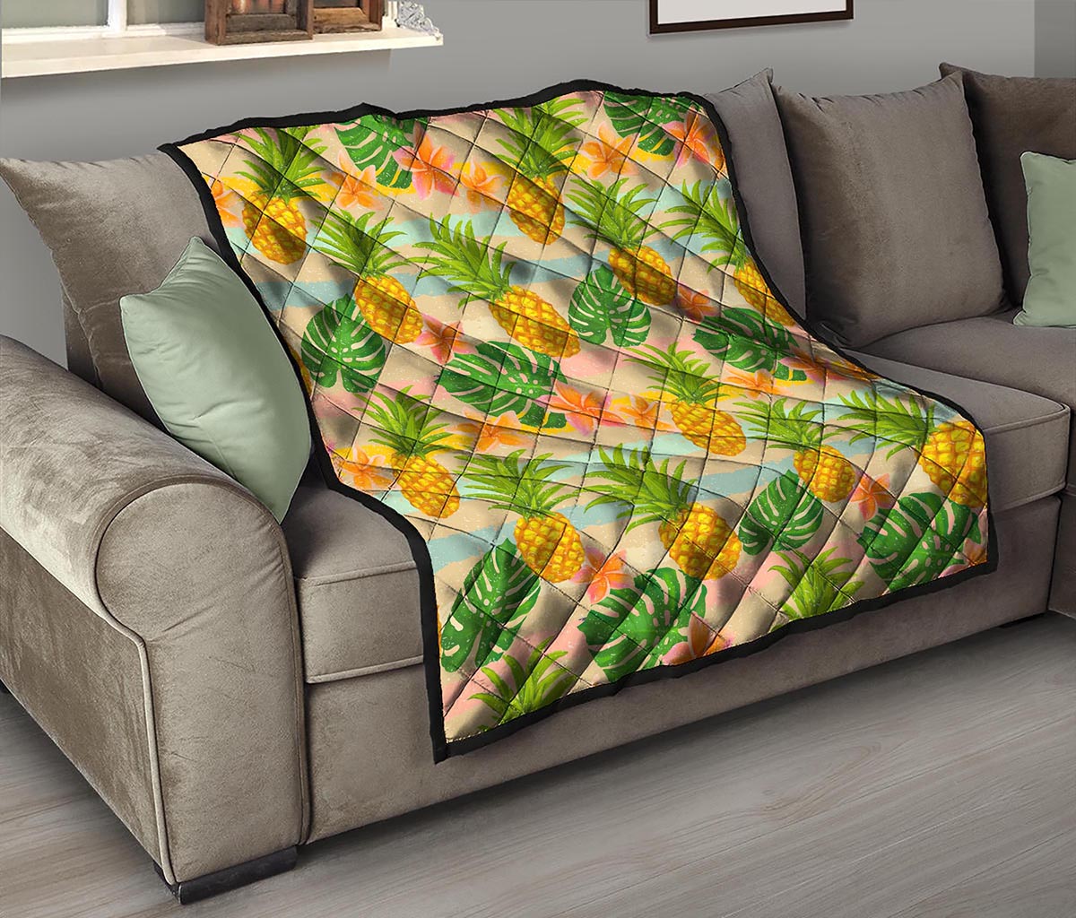 Sand Beach Pineapple Pattern Print Quilt