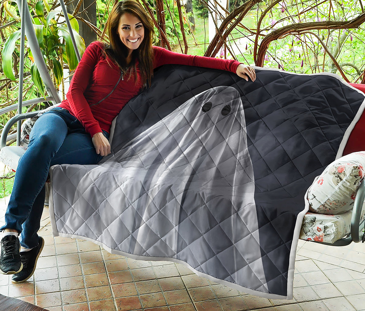 Scary christmas quilt