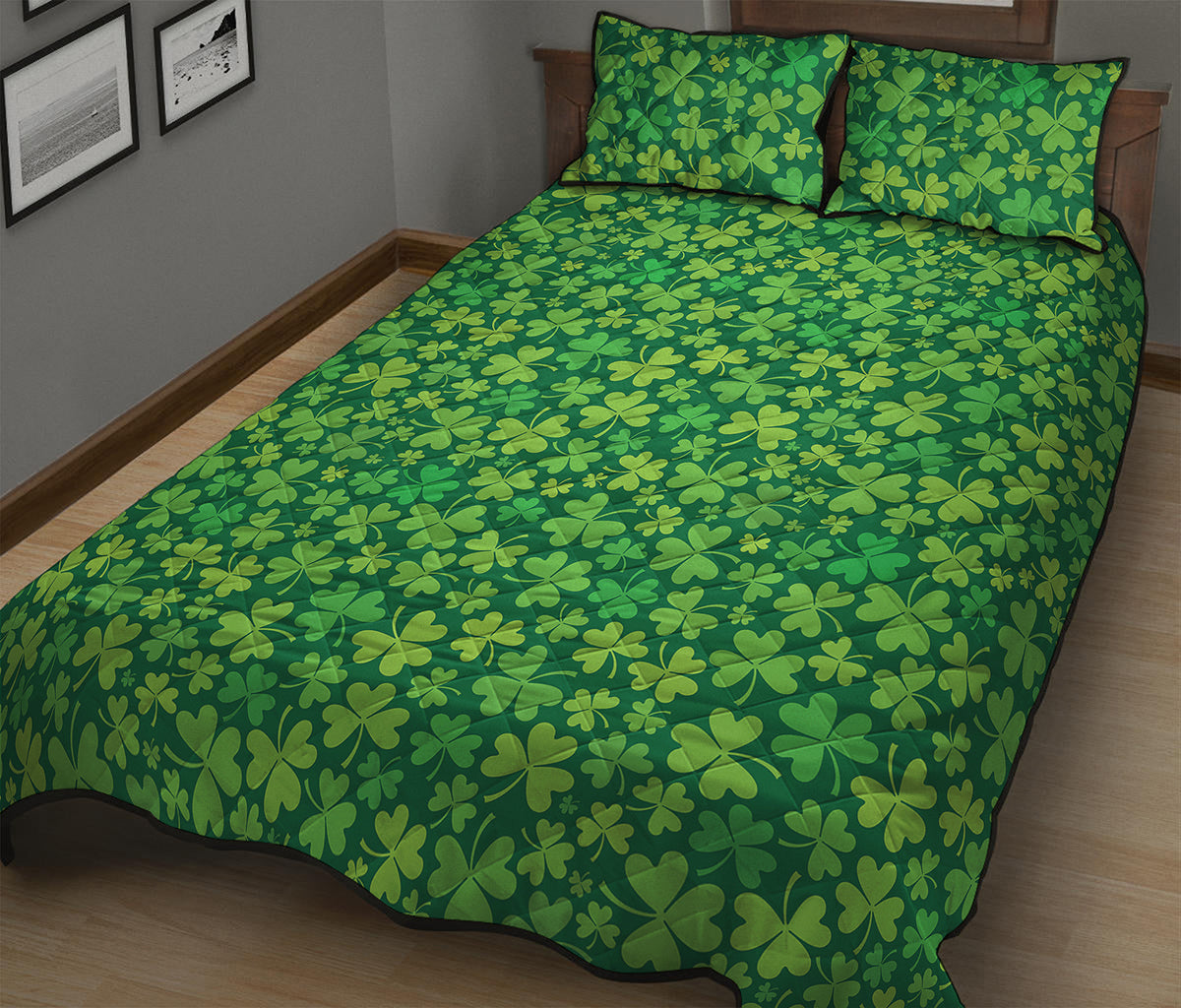 Shamrock Leaf St. Patrick's Day Print Quilt Bed Set