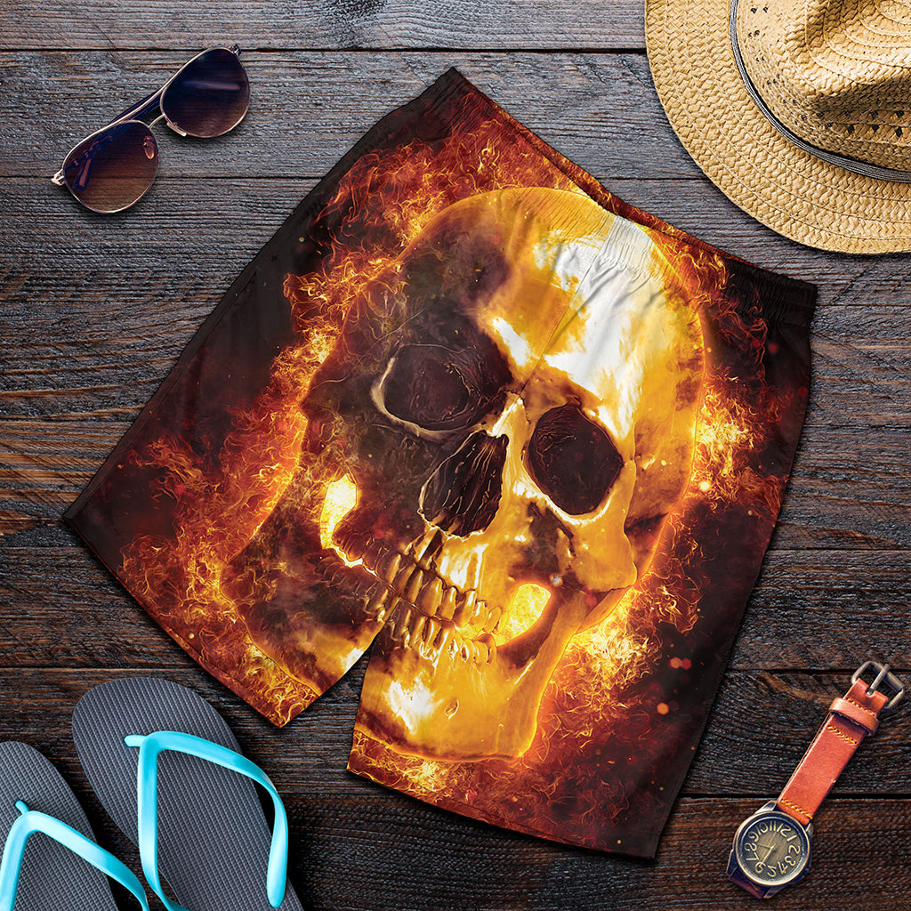Skull In Flames Print Men's Shorts
